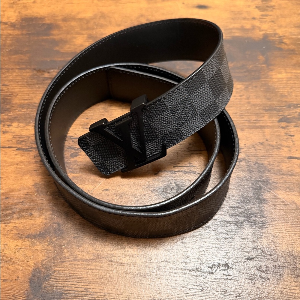 Men’s Louis Vuitton Damier Graphite Checkered Belt